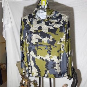 Men's Hooded Camo Pullover - Olive/Gray